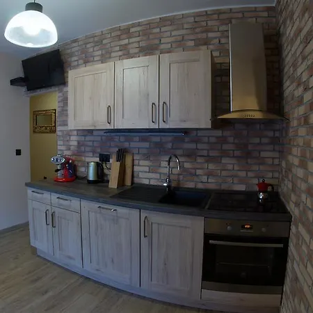 Deluxe 4 Star Studio Apartment