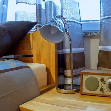 Deluxe 4 Star Studio Apartment