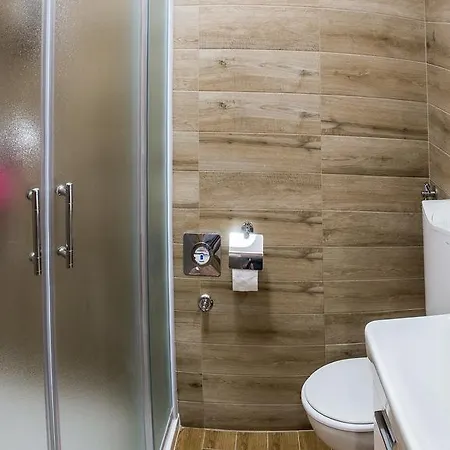 Deluxe 4 Star Studio Apartment Rijeka