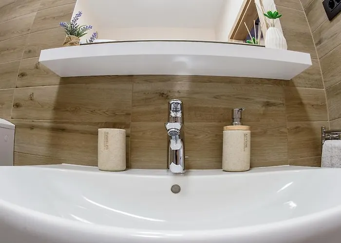 Deluxe 4 Star Studio Appartamento Fiume